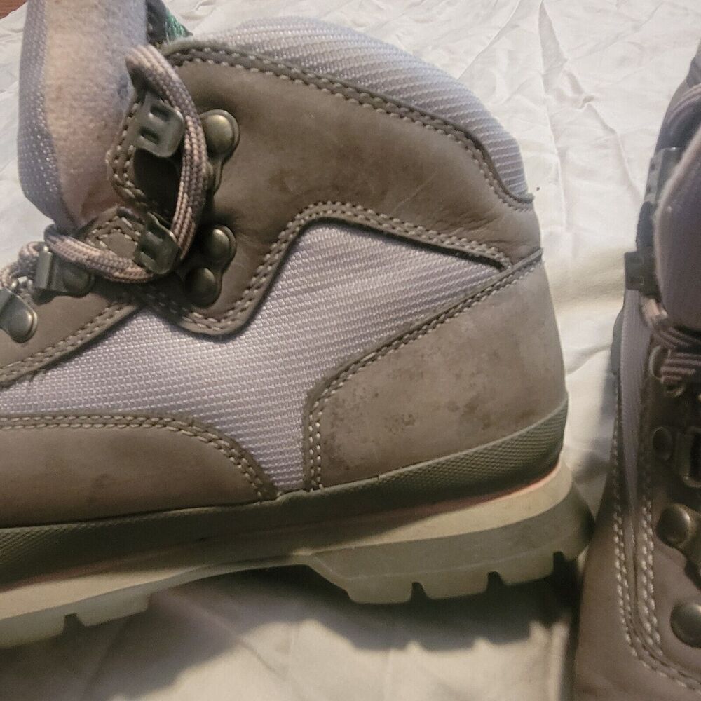 Timberland 8.5 Boots Moss Green/Beige/ Pink‎ Trim 83373 3422 Hike, Hunt, Climb, - Picture 8 of 12
